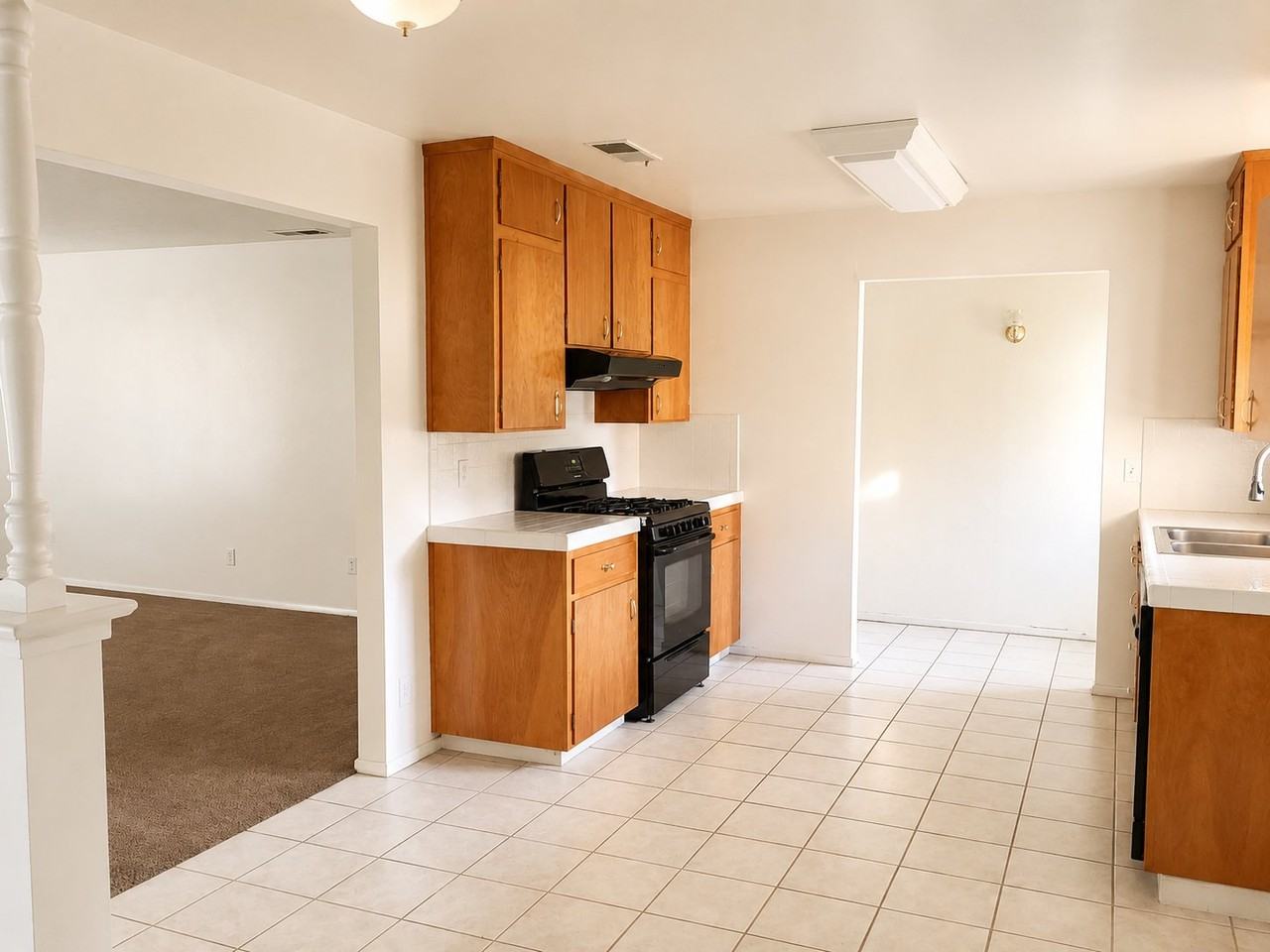 305 E Encore Dr - Photo 2 of 13