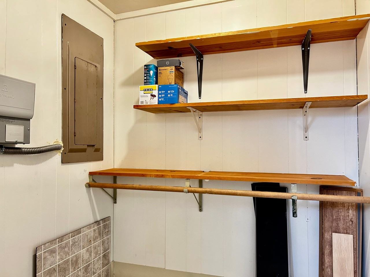204 East Rd - Photo 5 of 20