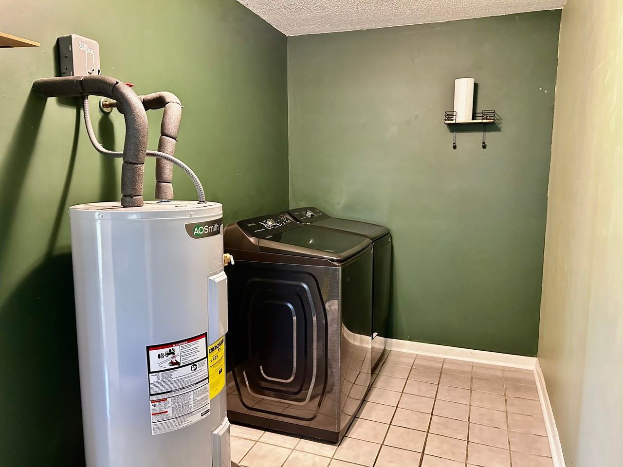 204 East Rd - Photo 7 of 20