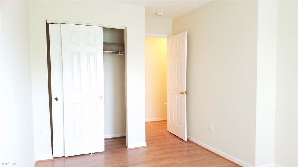 5208 Duke Ct - Photo 3 of 11