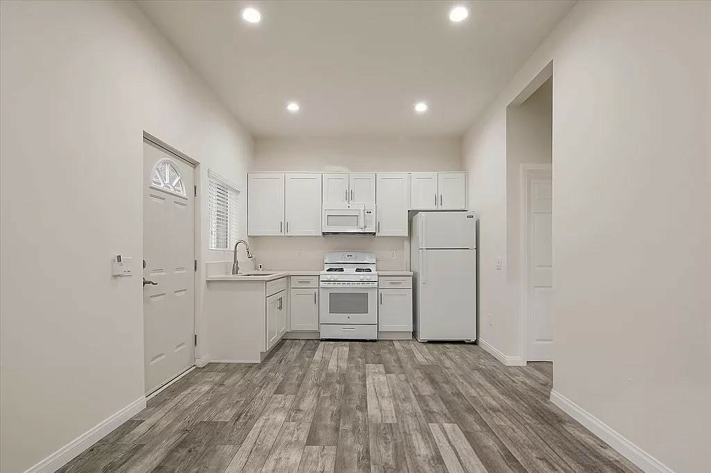 20550 Leadwell St #NA - Photo 6 of 11