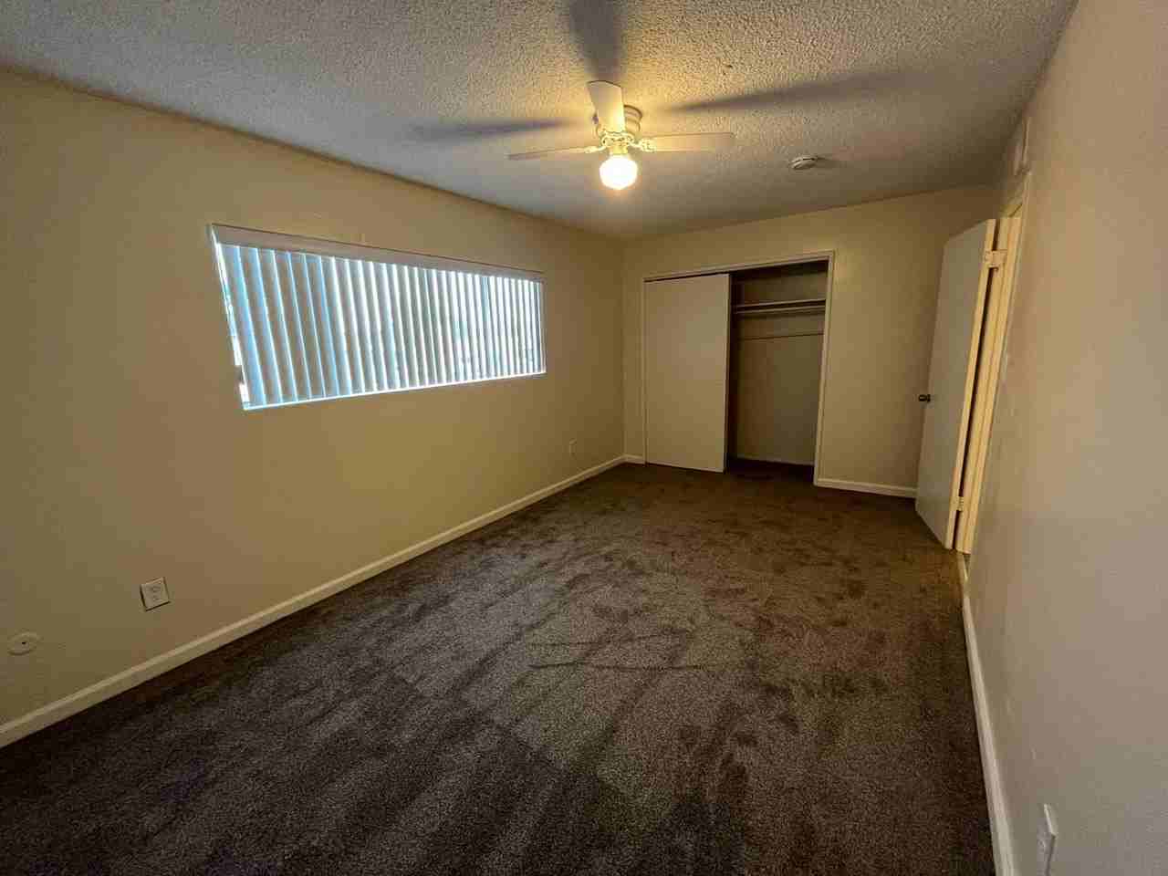1019 L St #B - Photo 2 of 9