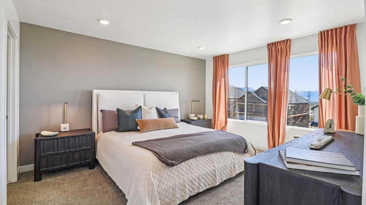 513 E Levengrove Dr - Photo 7 of 20