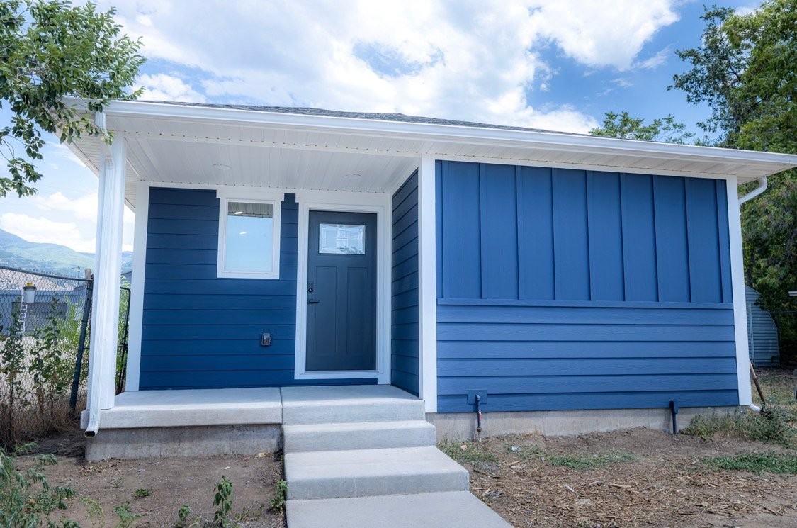 325 Sw #BACK - Photo 3 of 9