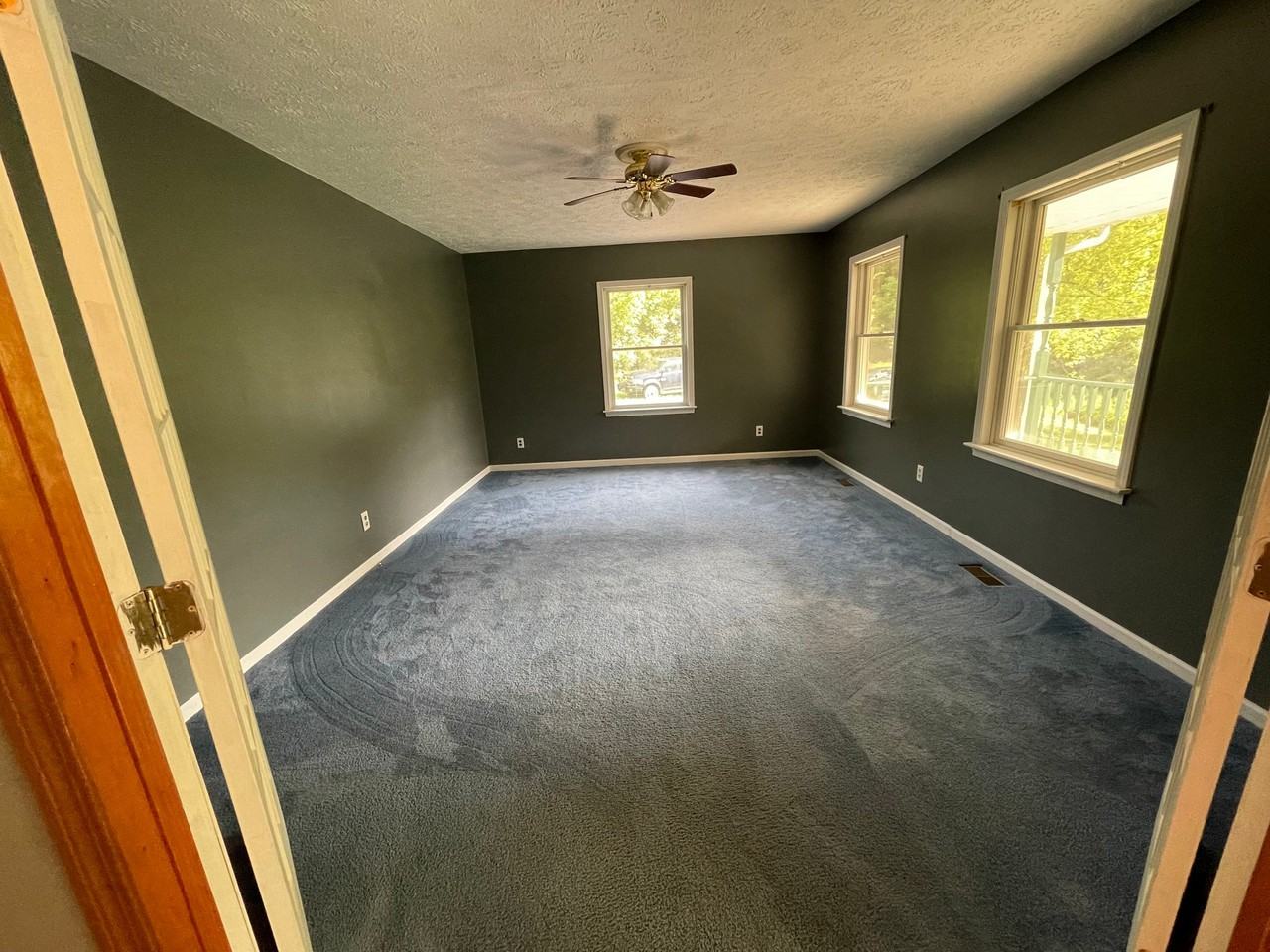 227 Mill Rd - Photo 3 of 15