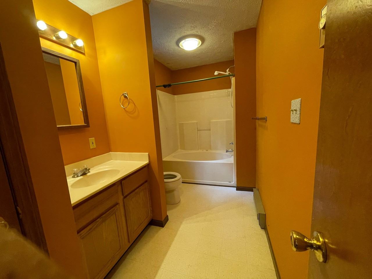 227 Mill Rd - Photo 6 of 15