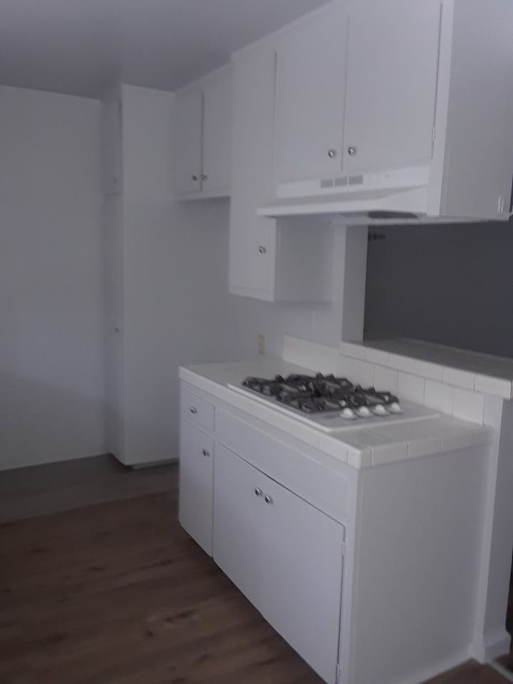 10726 Orange Grove Ave #2 - Photo 3 of 6