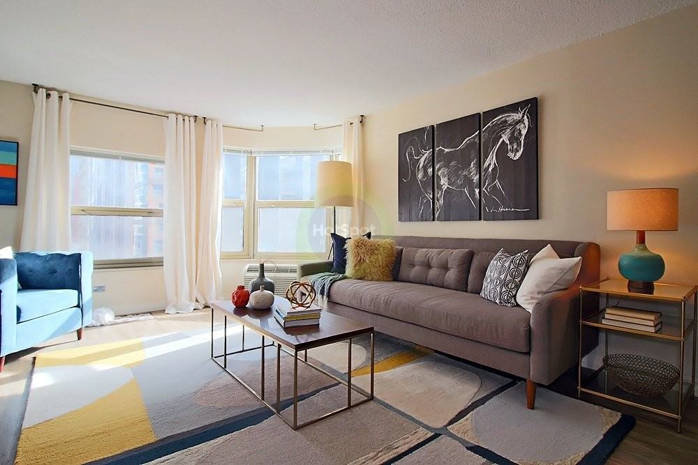 32 W Chestnut St #4 - Photo 4 of 11