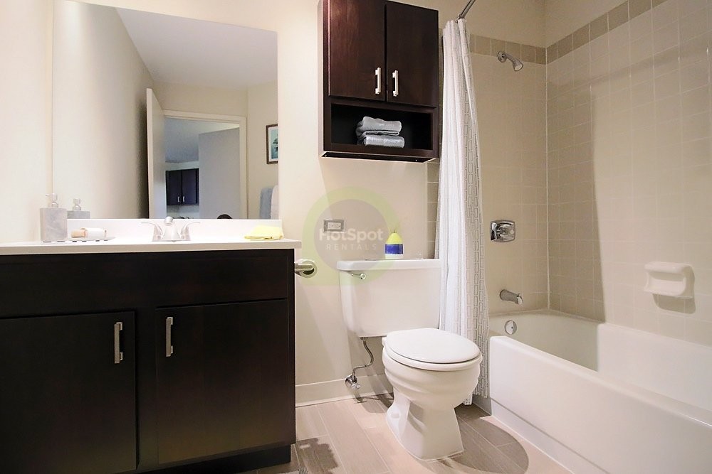 32 W Chestnut St #4 - Photo 7 of 11