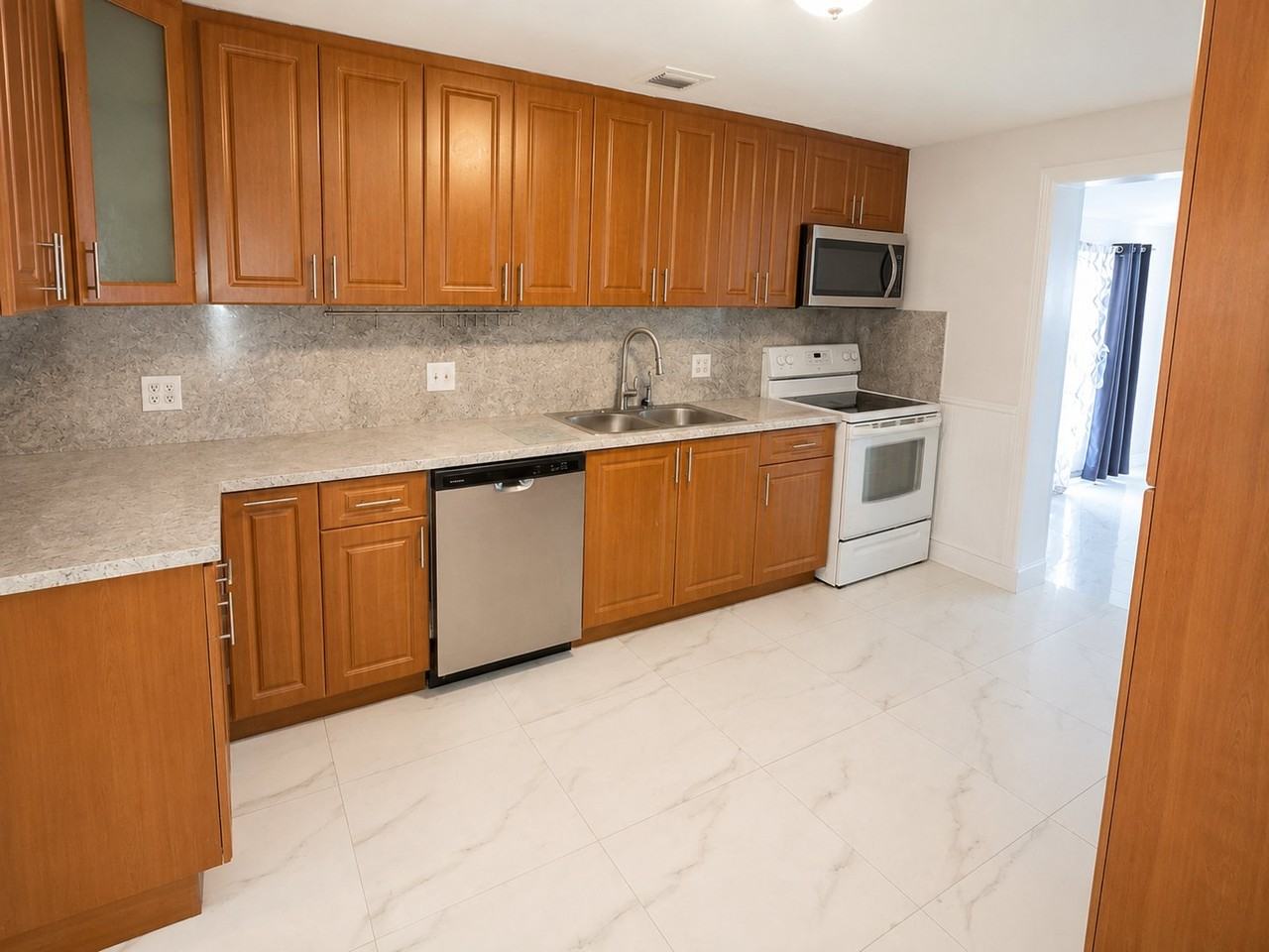 4054 Swst - Photo 2 of 18