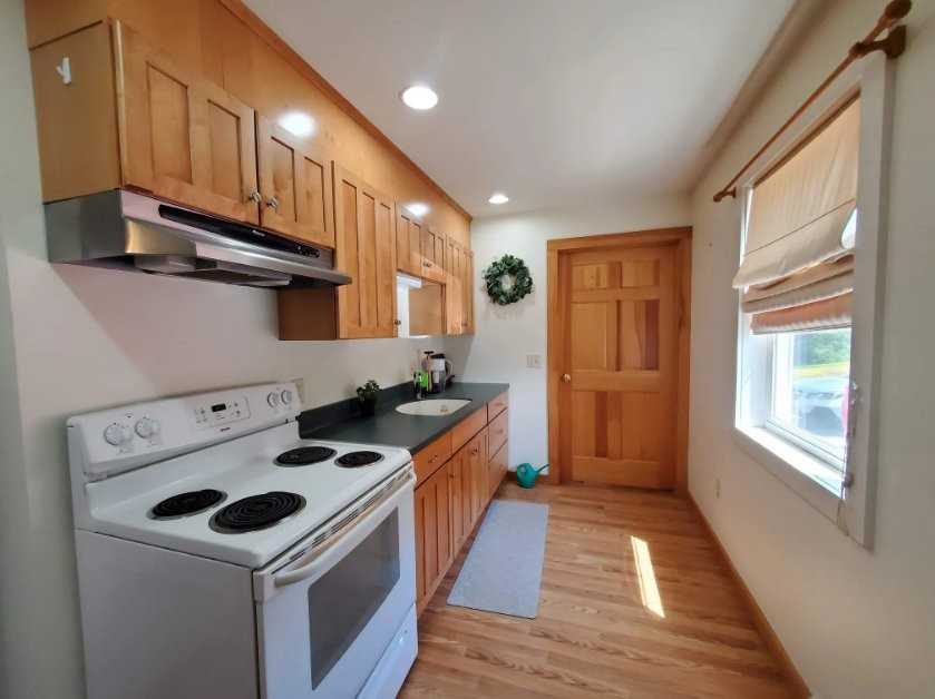474 Willow Brook Rd #B - Photo 3 of 10