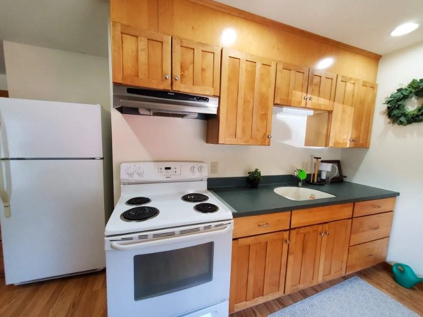 474 Willow Brook Rd #B - Photo 4 of 10