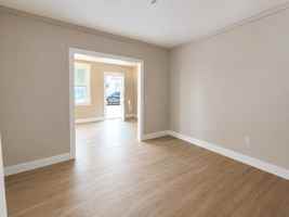 featured image of 89 Clinton St #7