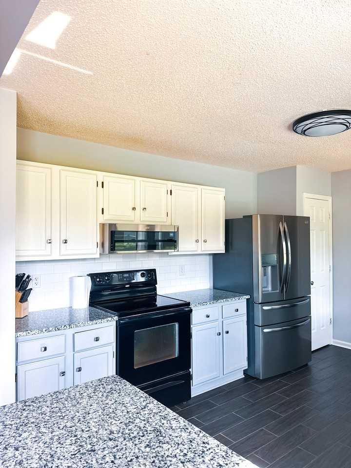 5602 Indian Brook Dr - Photo 3 of 19