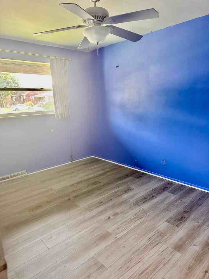 2498 Garrison Dr - Photo 6 of 16