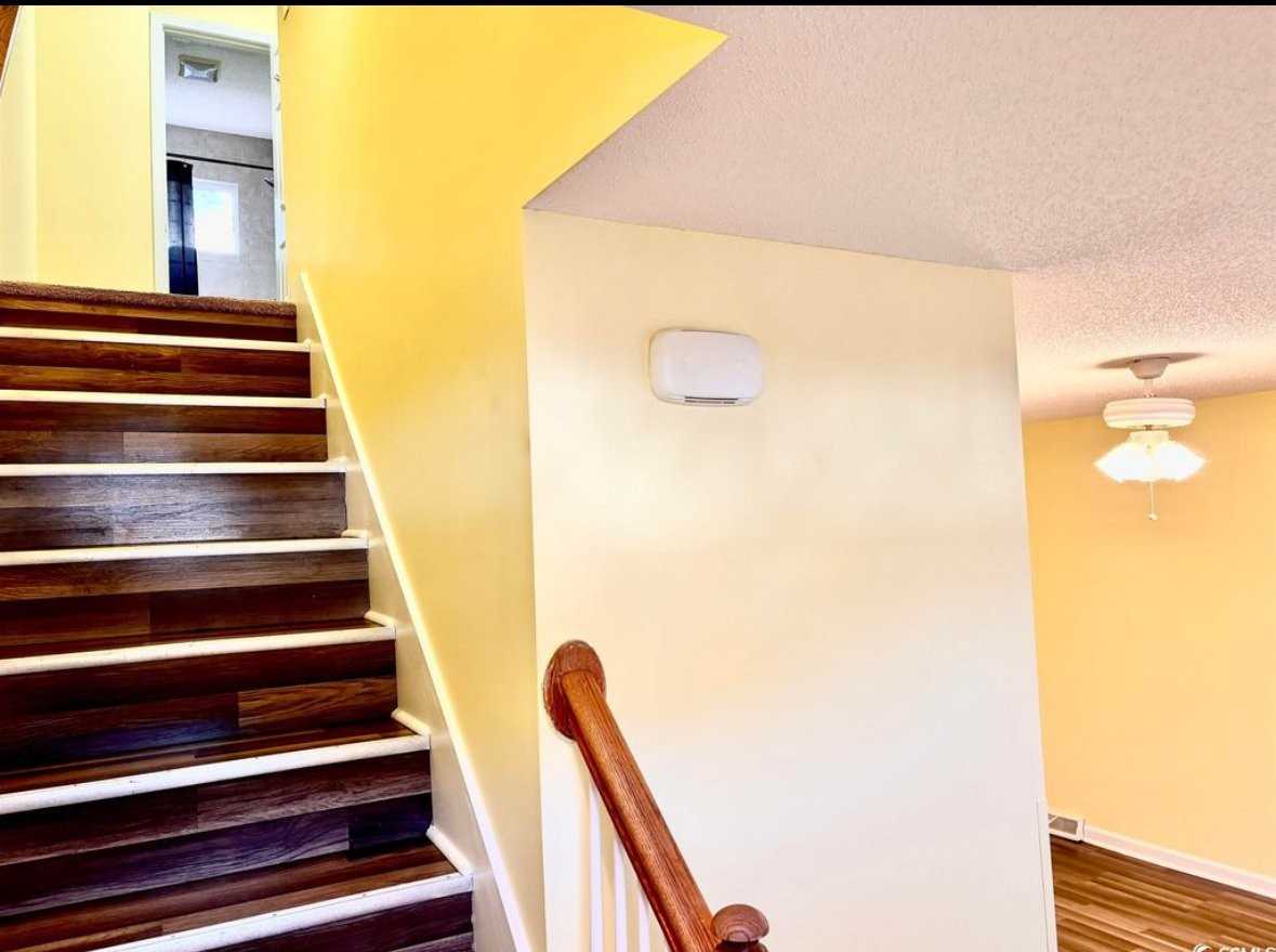 513 65th Ave N - Photo 2 of 12