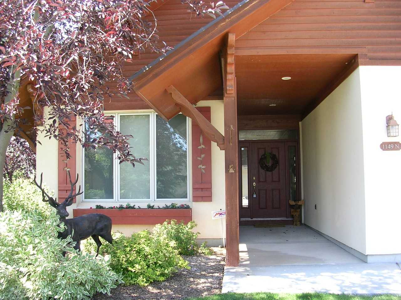 1149 Matterhorn Ct - Photo 7 of 12