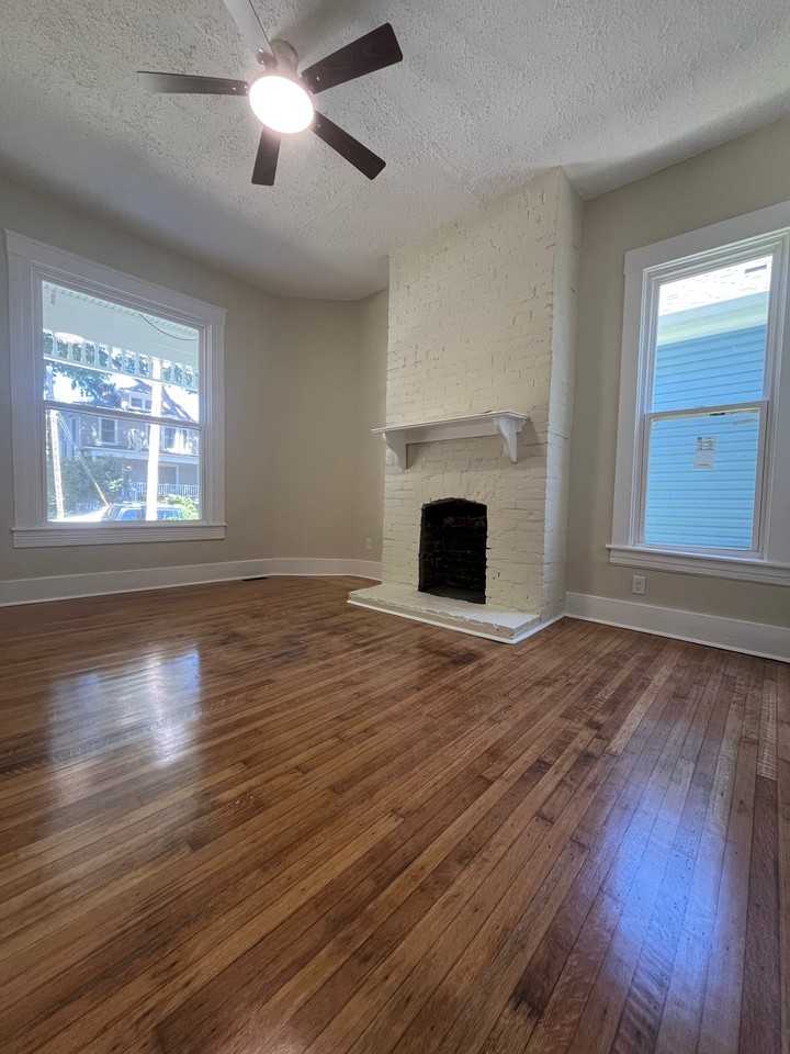114 S Bayly Ave #1 - Photo 6 of 9