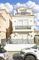 featured image of 211 Chicago Ave