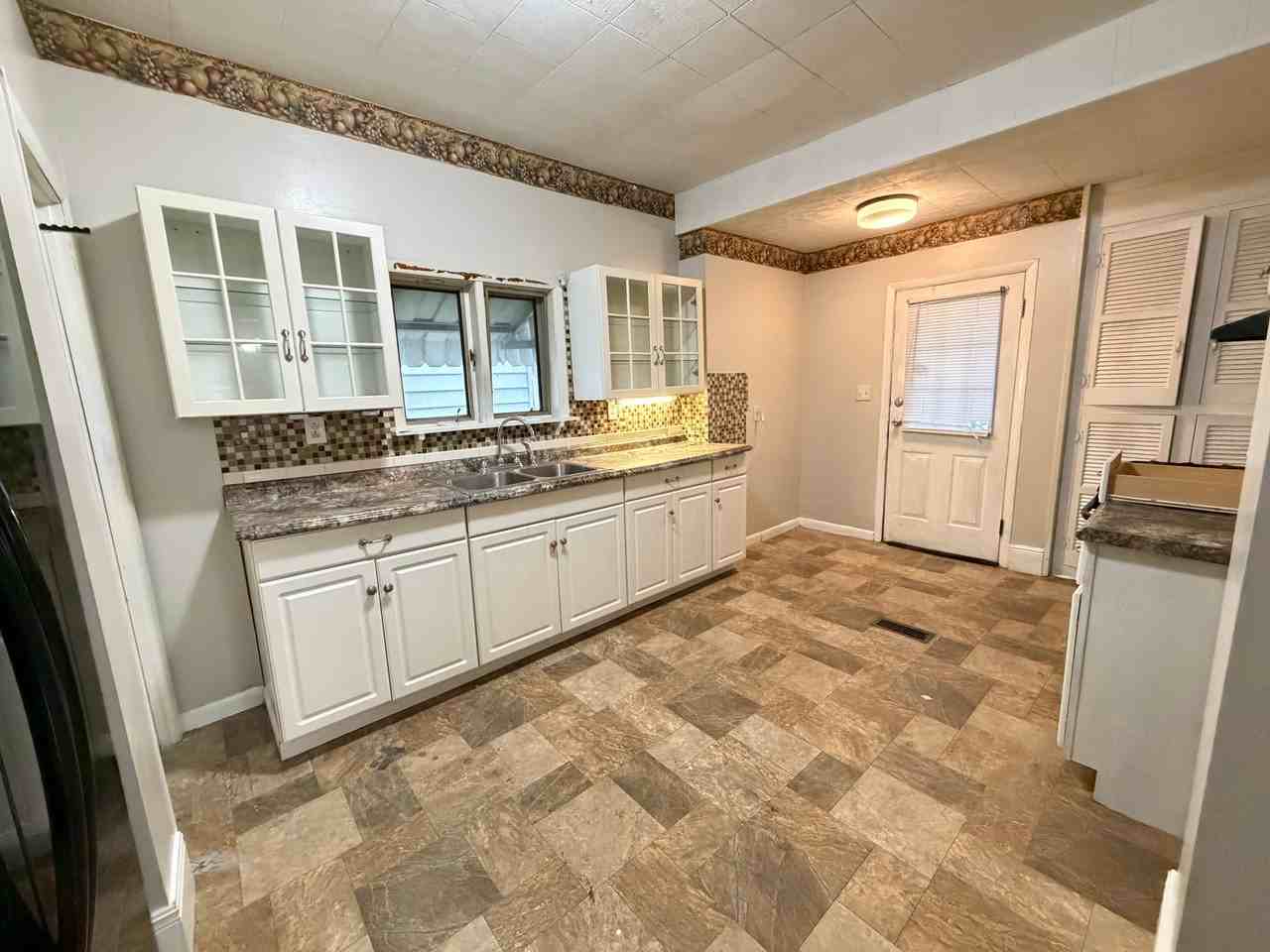 4320 Gallia St - Photo 5 of 16