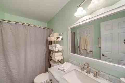 3907 Blackstone Dr - Photo 5 of 8