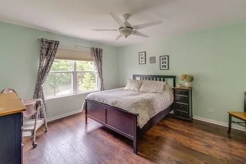 3907 Blackstone Dr - Photo 6 of 8