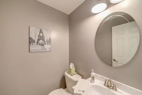 3907 Blackstone Dr - Photo 7 of 8
