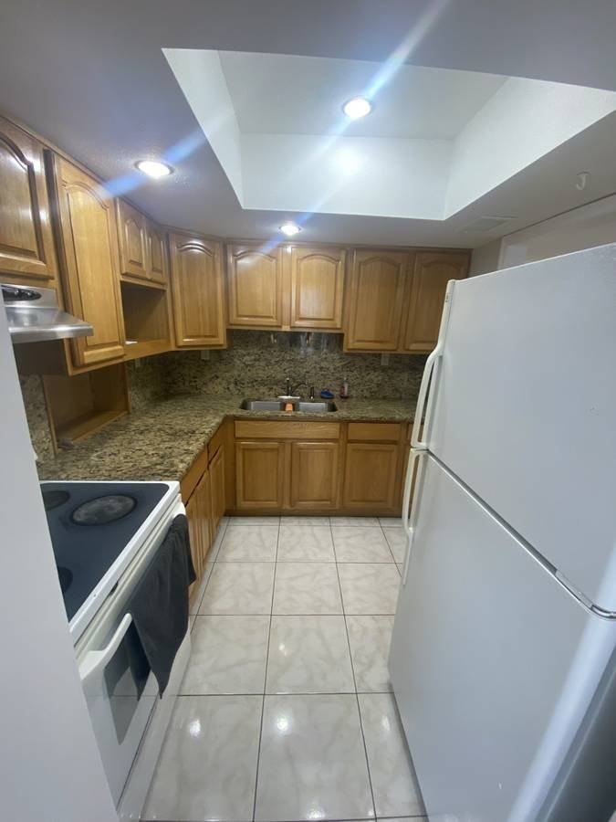 4001 W Comanche Ave - Photo 5 of 12