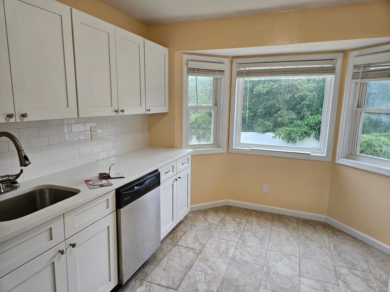 1455 E Forks Rd #1 - Photo 6 of 8