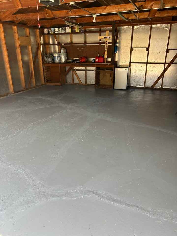 2745 S 68th St - Photo 3 of 18