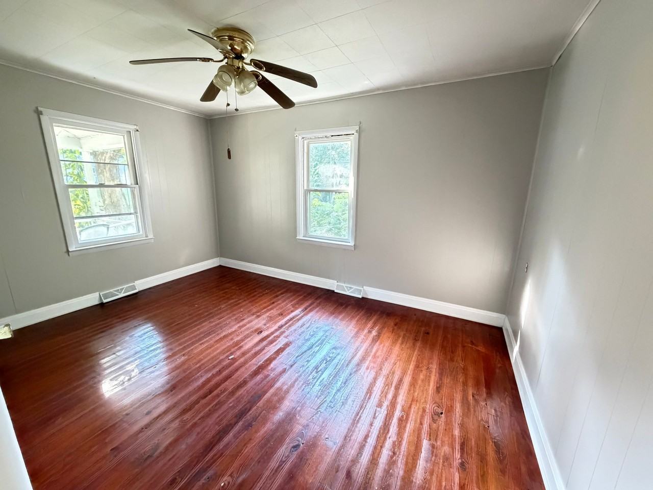 2634 Big Pete Rd - Photo 3 of 13