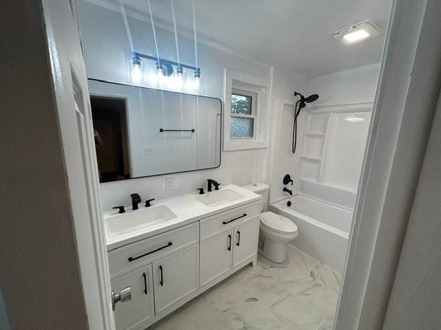 522 Meritta Ave - Photo 5 of 15