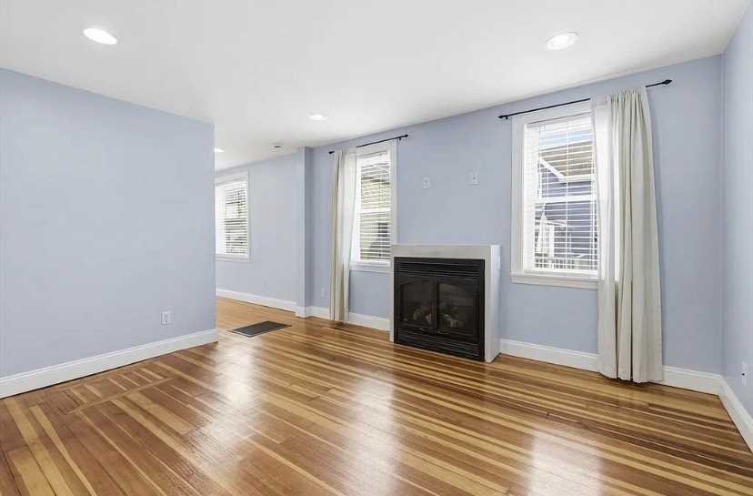 98 Grove St - Photo 3 of 13