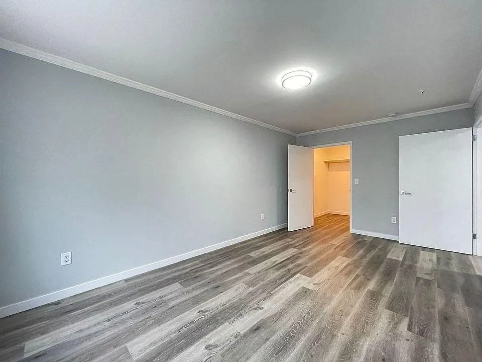 51 12th Ave #205 - Photo 4 of 10