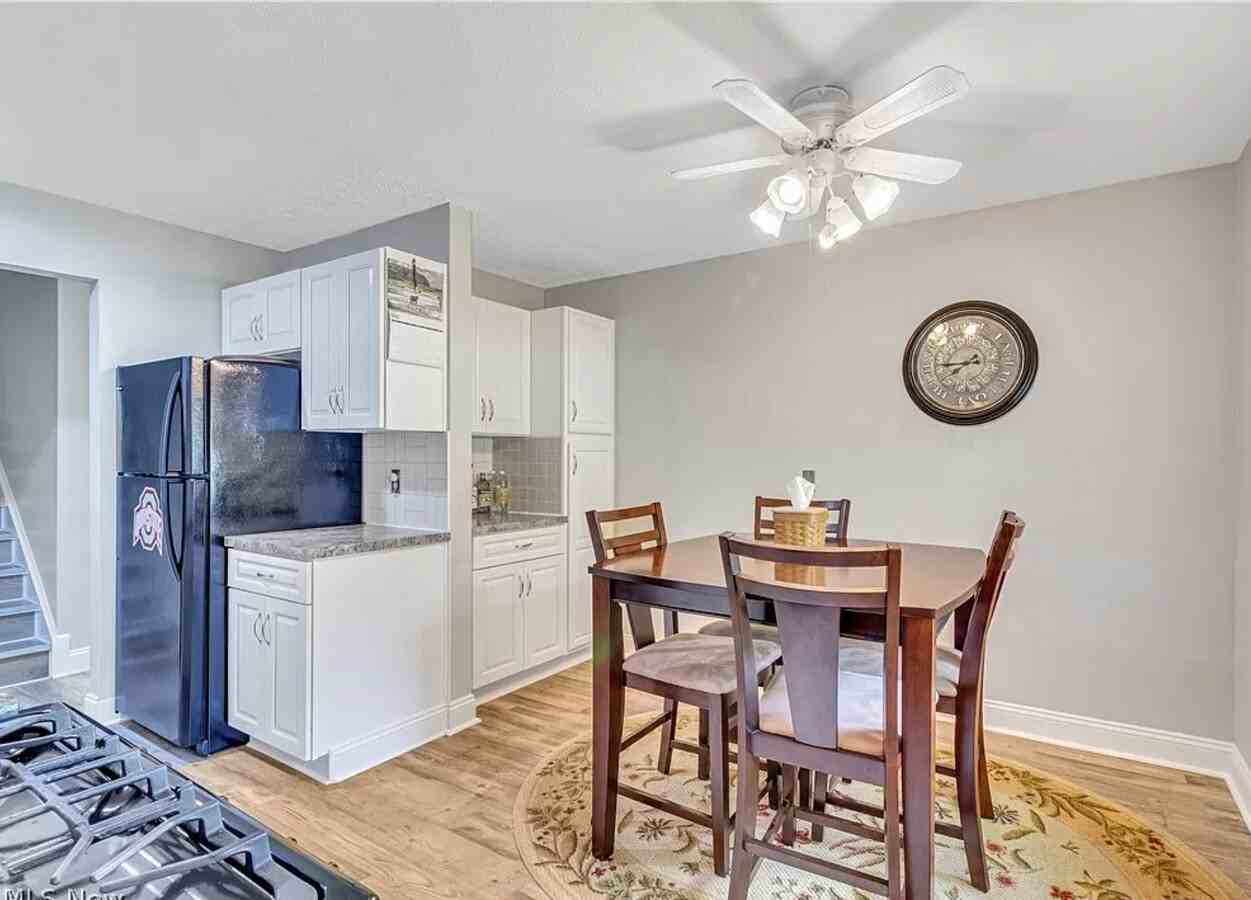 4885 Lear Nagle Rd - Photo 6 of 16