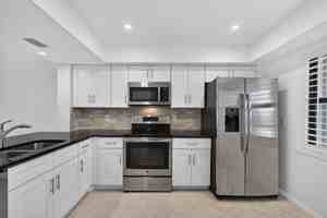 featured image of 313 Lake Cir