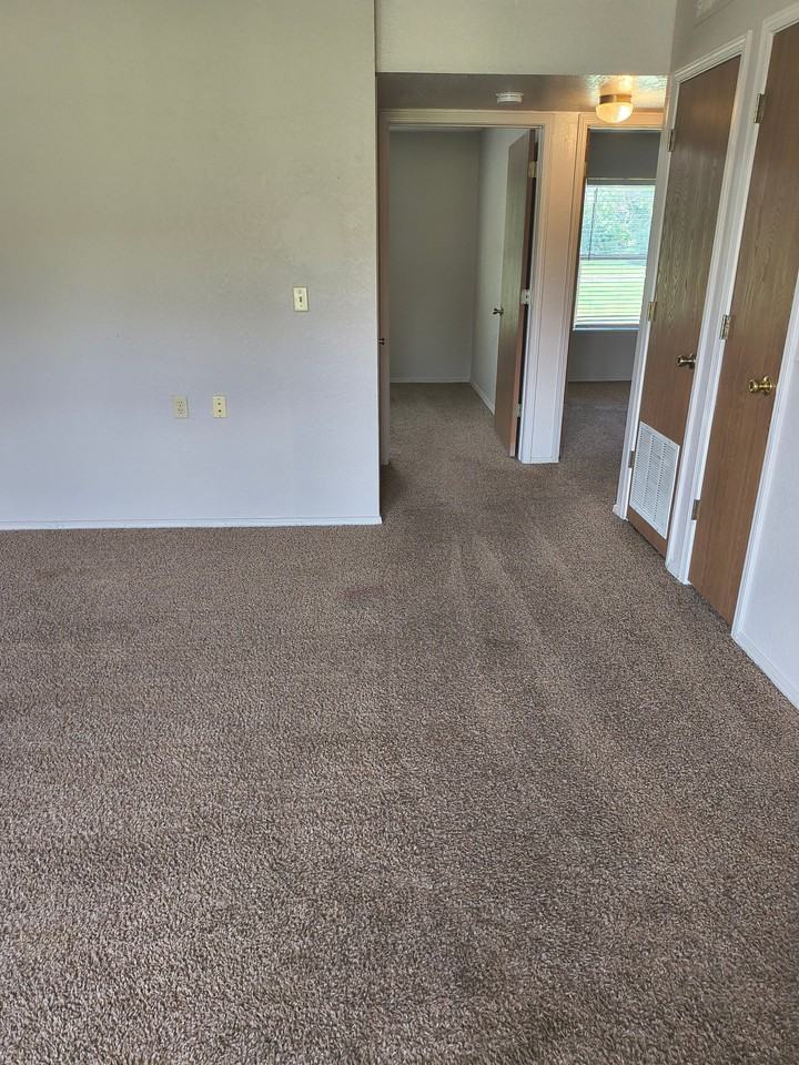 508 N 6th St - Photo 3 of 8
