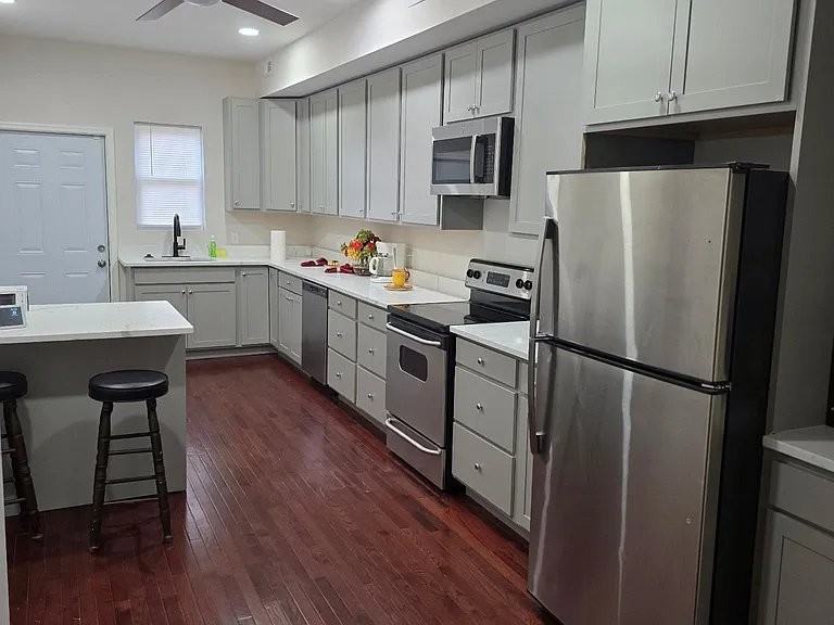1511 E Lafayette Ave - Photo 2 of 9
