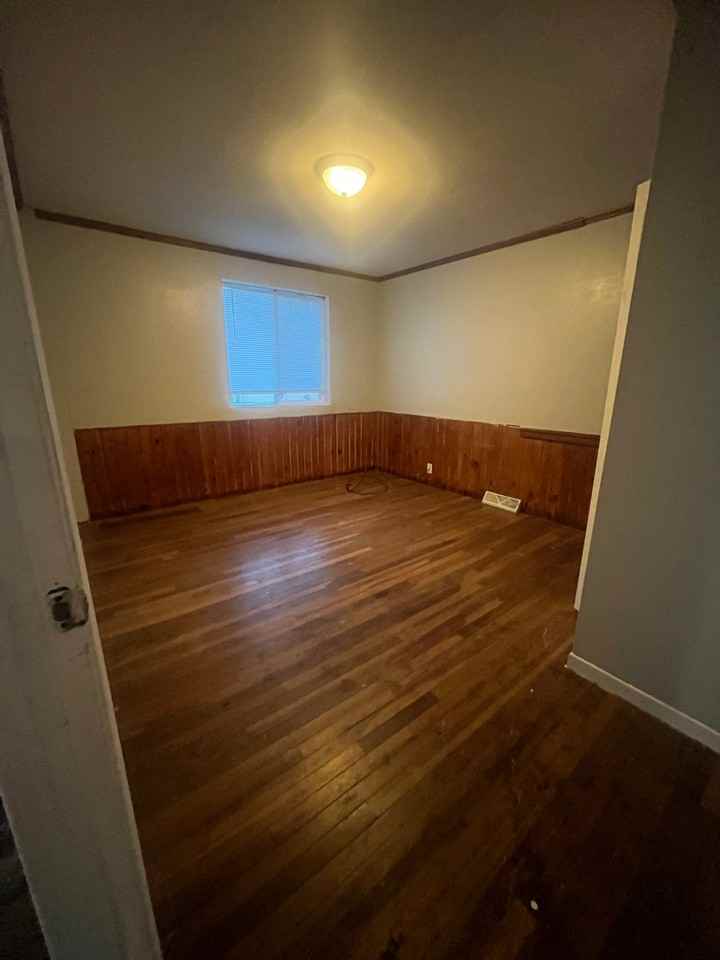 514 N Fillmore St - Photo 3 of 4