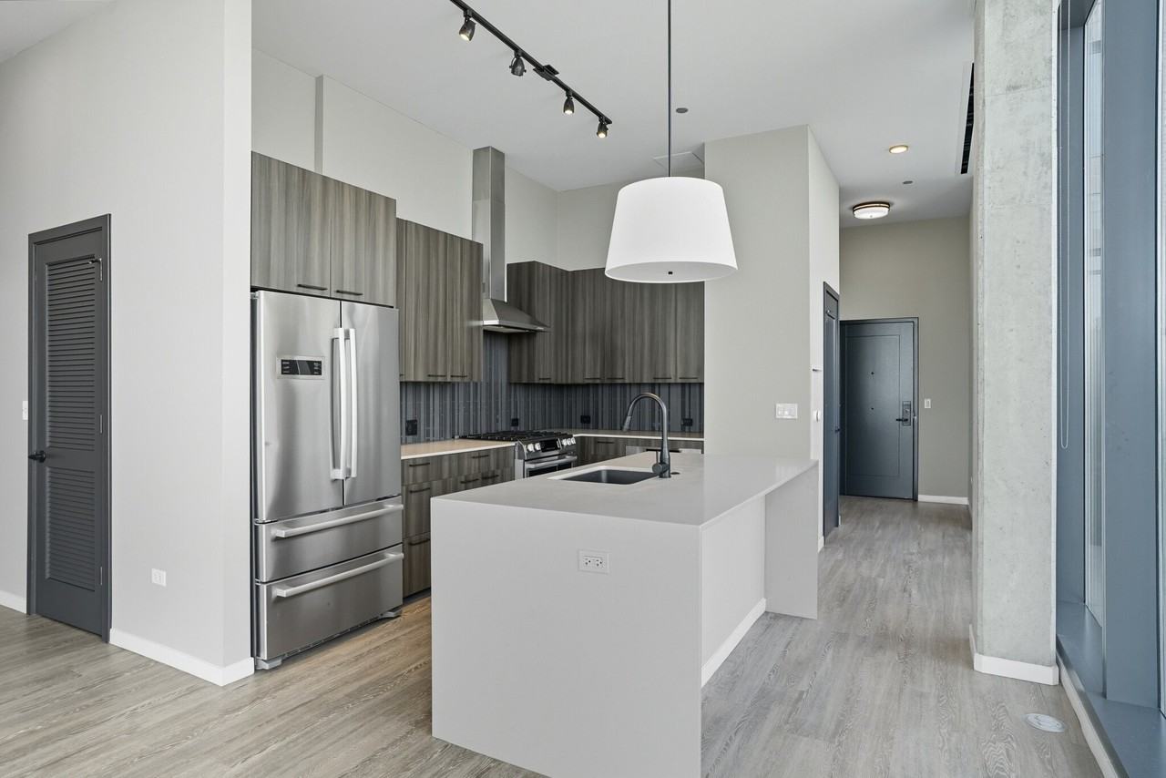 902 W Washington Blvd - Photo 5 of 20