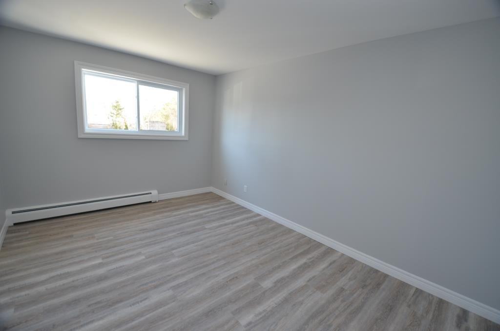 567 Ontario Street #7 - Photo 3 of 18