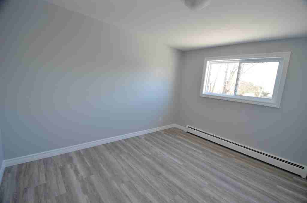 567 Ontario Street #7 - Photo 7 of 18