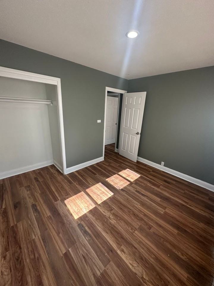6904 Longview Rd - Photo 7 of 14