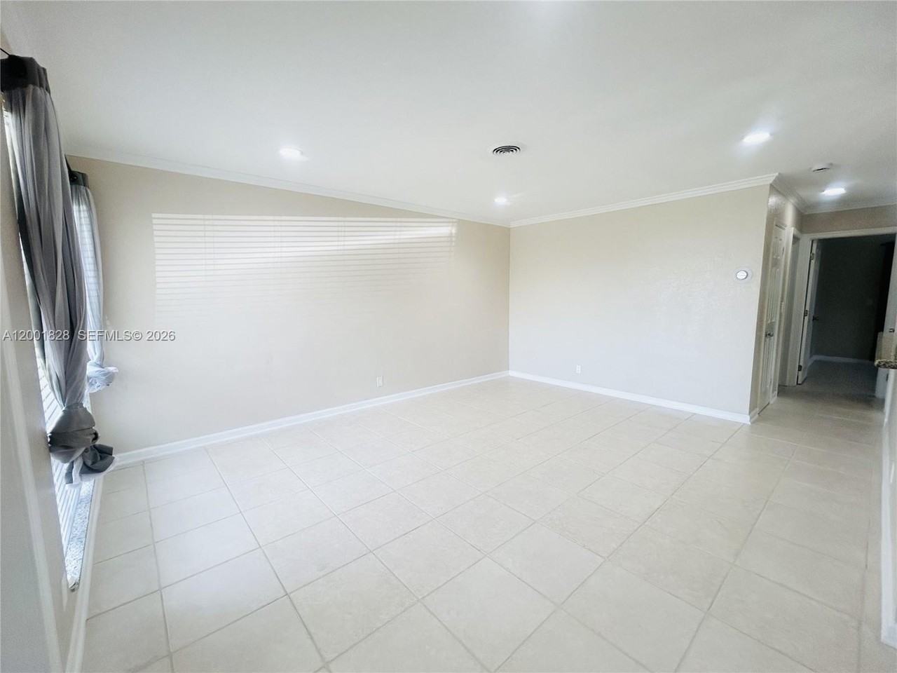 131 Nw 57th St #131 - Photo 4 of 16
