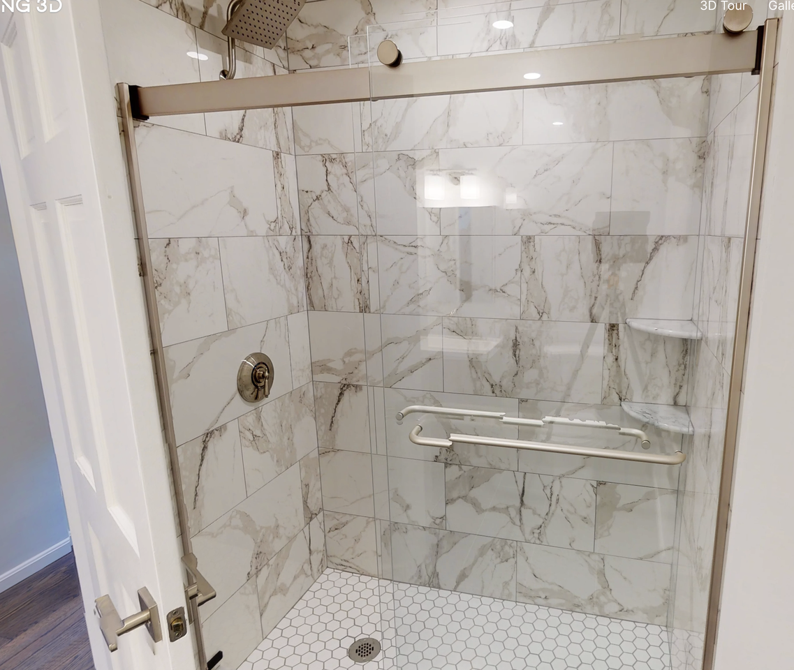1406 Beacon St #4 - Photo 5 of 14