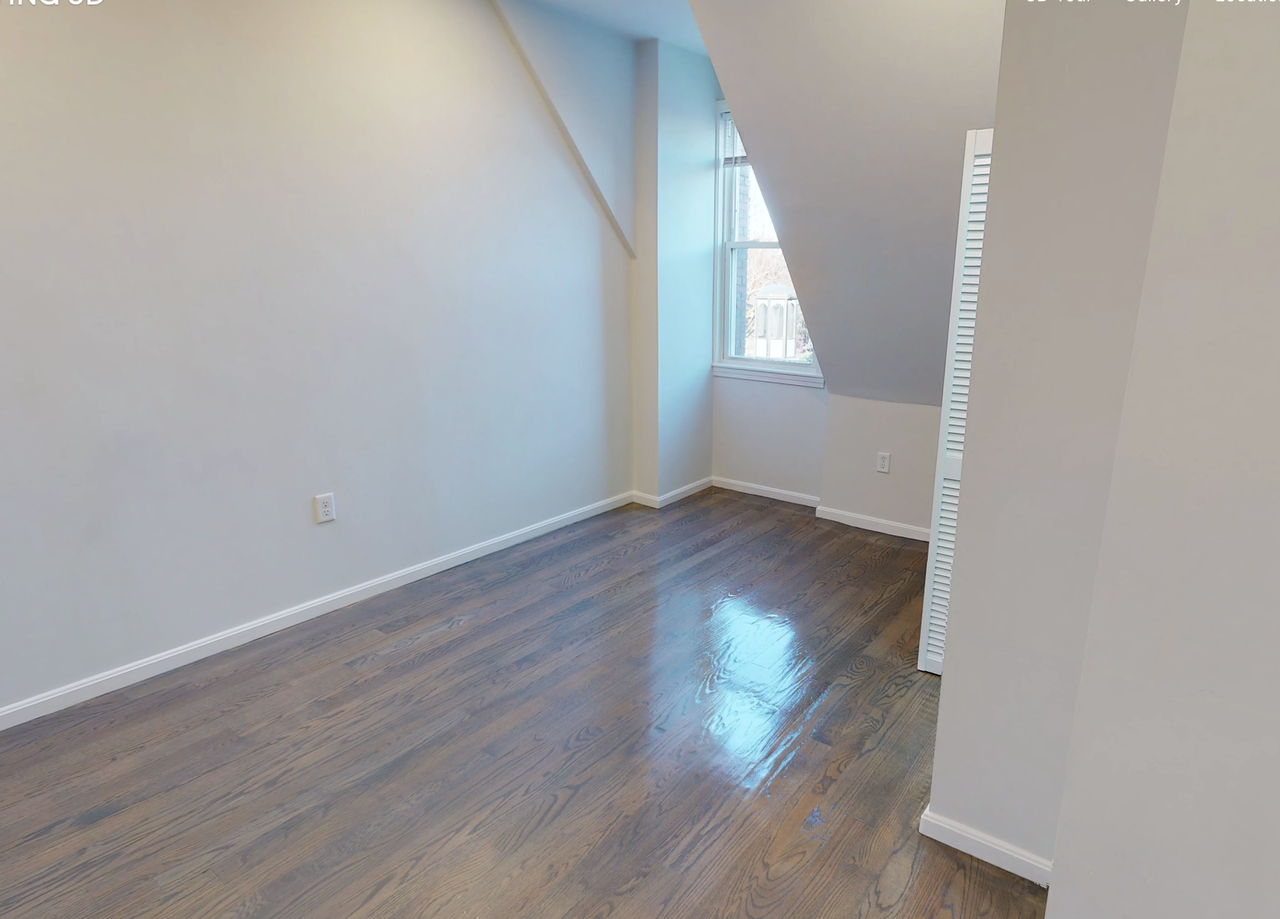 1406 Beacon St #4 - Photo 6 of 14