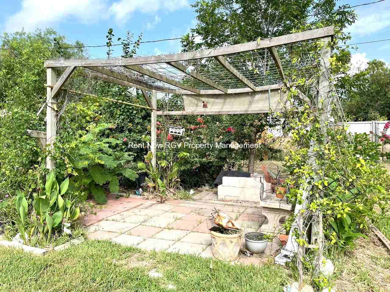713 W Green Cir #NA - Photo 4 of 15