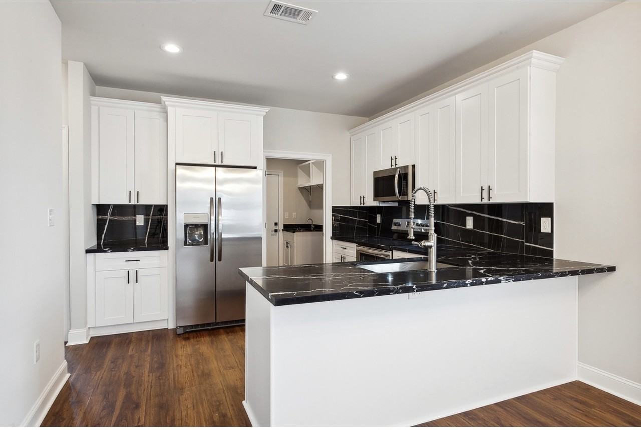 1324 Harrison Ave #NA - Photo 6 of 14