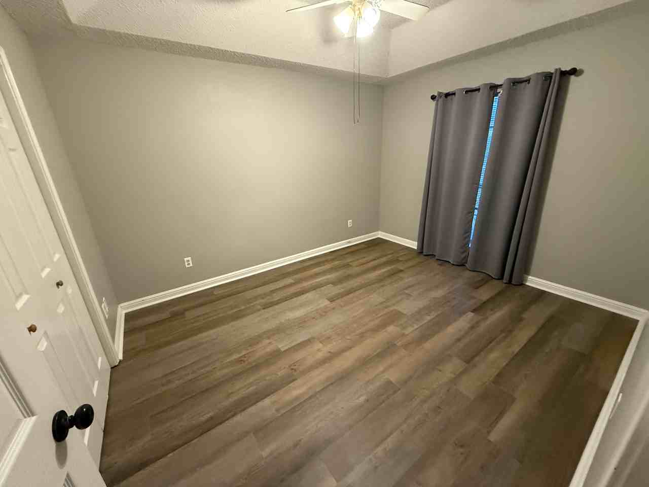 105 Arthur Dr #NA - Photo 5 of 12