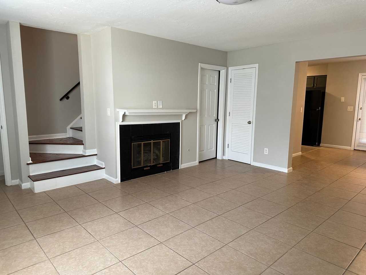 199 Holcomb Ferry Rd - Photo 4 of 20